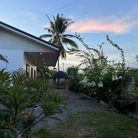Momo Hostel Moalboal Eksteriør bilde